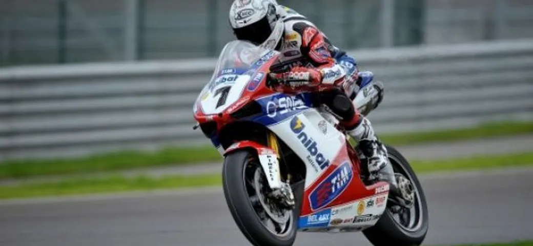 WSBK, Nurburgring: Checa stacca tutti nella Q1, Biaggi 6°, Melandri 12°