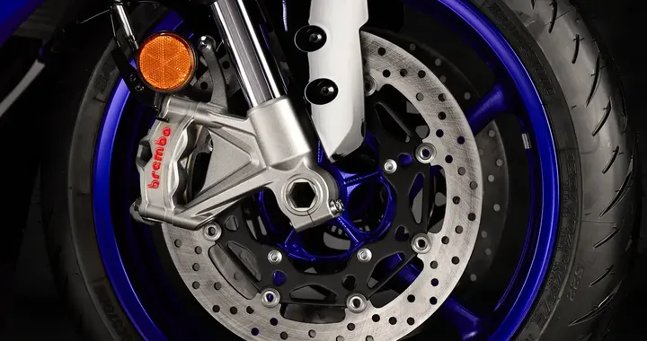Yamaha e Bridgestone: la perfetta alchimia tra innovazione e adrenalina