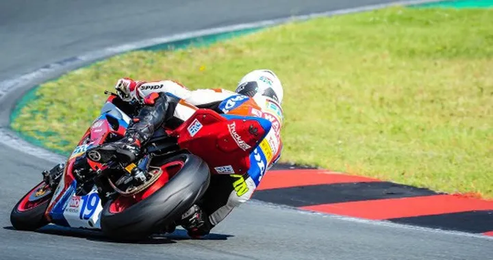 Kevin Wahr in Supersport con il suo team personale