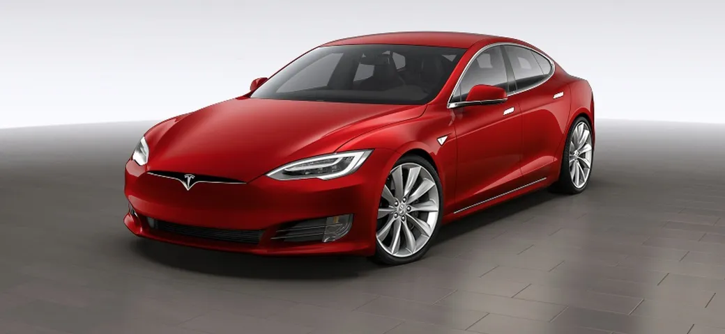 Tesla Referral: i vantaggi per chi presenta un cliente