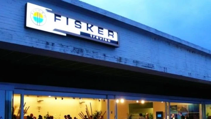Fisker: inaugurata la prima concessionaria in Italia