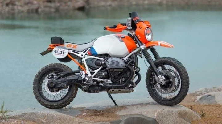 BMW Lac Rose Concept: la nineT in salsa Dakar anni '80