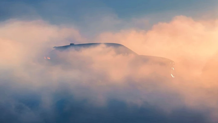 Renault Filante, il crossover di lusso è pronto per i grandi mercati