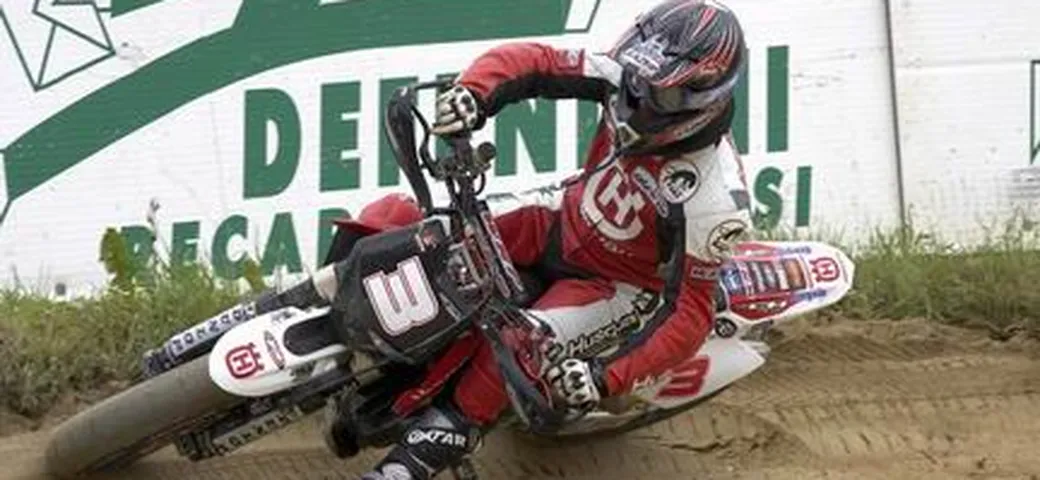 Mondiale Supermoto in Francia: Chareyre e Delepine segnano il dominio Husqvarna!