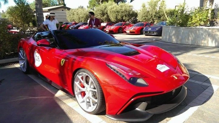 Ferrari F12 TRS: nuova one-off su base F12berlinetta [VIDEO]