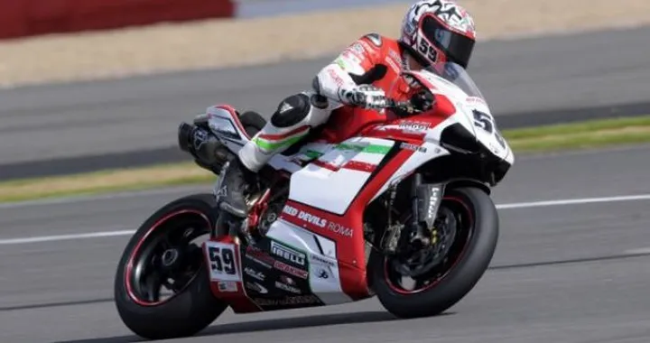 SBK, Nurburgring: frattura alla gamba per Canepa