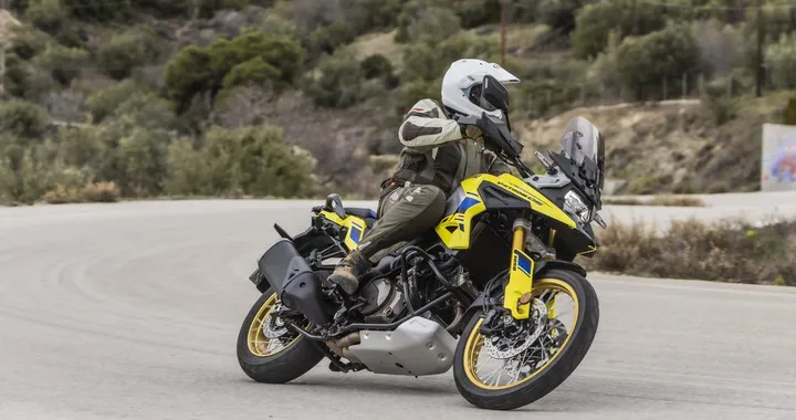 Suzuki Discovery Tour 2023: alla scoperta della Toscana in sella alle GSX-S e V-Strom