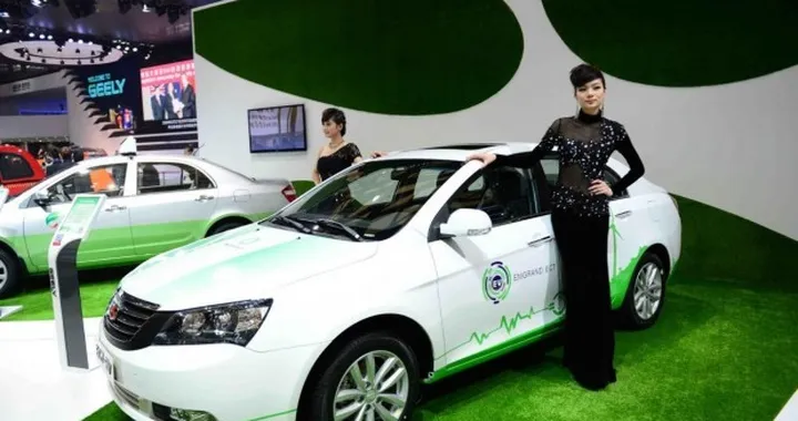 Geely EC7-EV