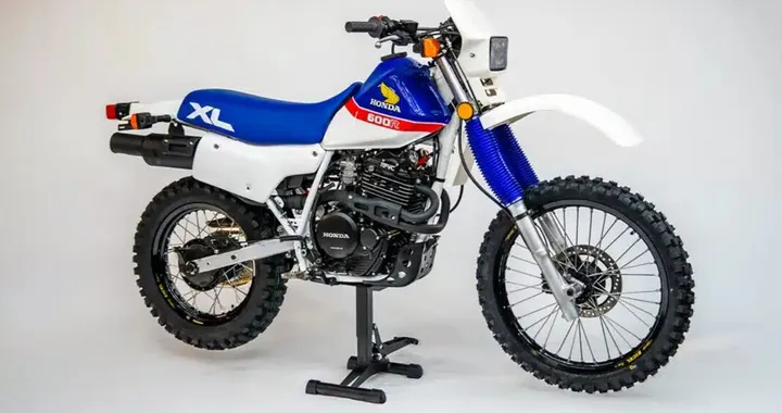 Honda XL600R restomod: la rinascita firmata Jody Millhouse