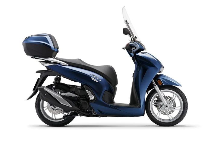 Mercato moto e scooter: a novembre +35%