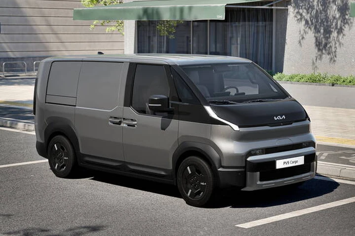 KIA PV5