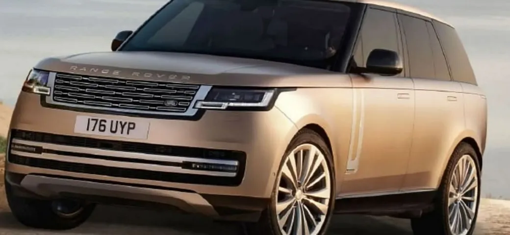 Nuova Land Rover Range Rover 2022: sfuggite le prime immagini
