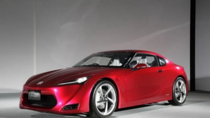 Il più grande costruttore d'auto al mondo? Toyota terrà testa a GM e VW