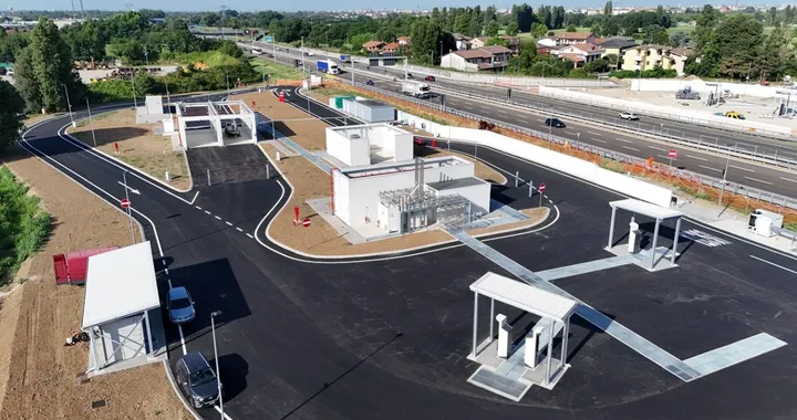 Lombardia inaugura la prima stazione di rifornimento a idrogeno