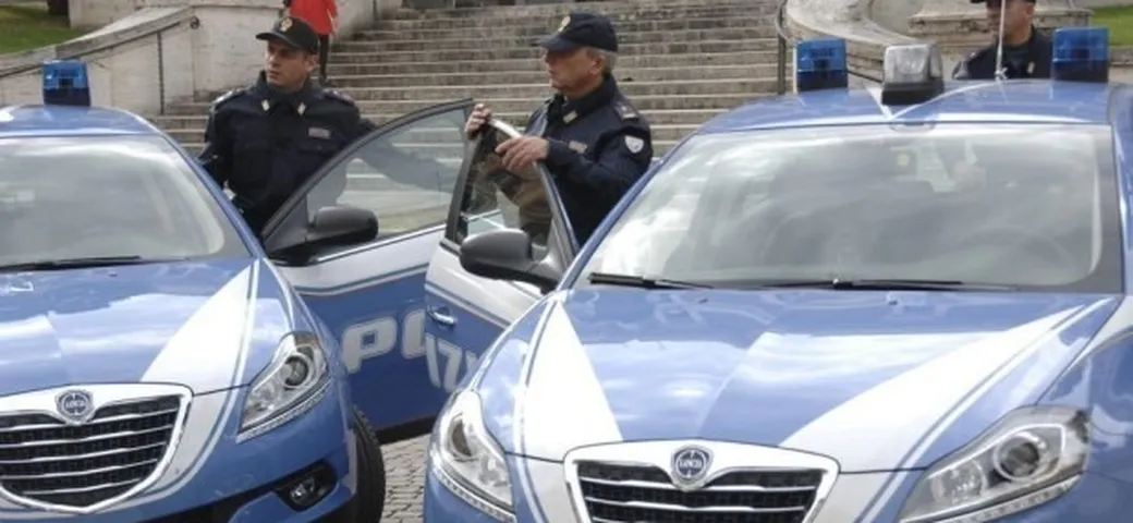 La Polizia cambia la livrea delle sue automobili