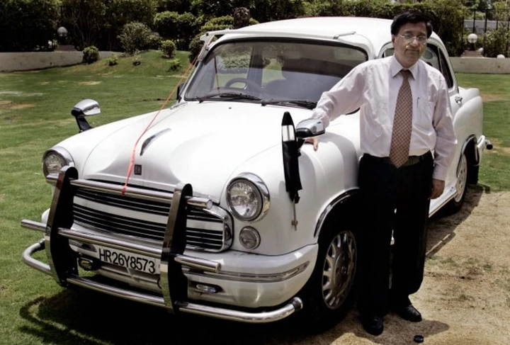 Hindustan Ambassador: va in pensione l'utilitaria indiana su base Morris Oxford