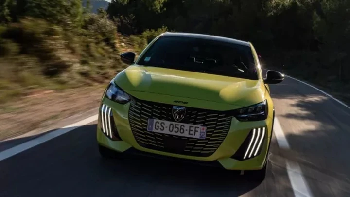 Peugeot presenta Turbo 100, 1.2 tre cilindri e 205 Nm