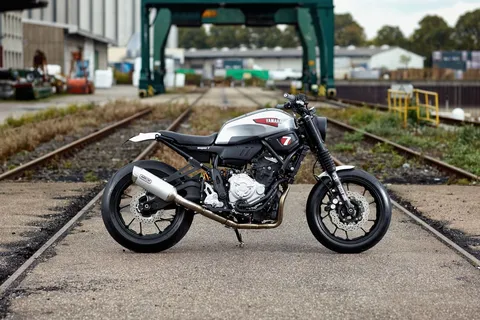 Yamaha Yard Built XSR700 Super 7 Jvb moto