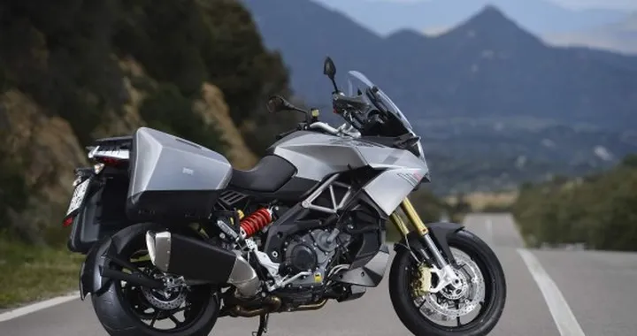 Aprilia Caponord 1200 2013 al Motodays, Salone di Roma