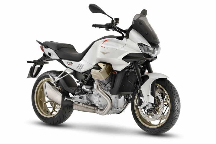 moto-guzzi-v100-mandello