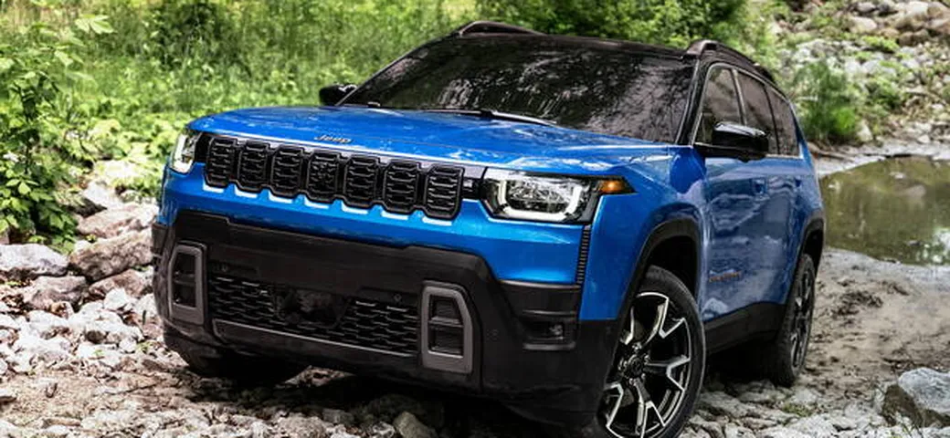 Nuova Jeep Cherokee, le prime immagini ufficiali della sesta generazione