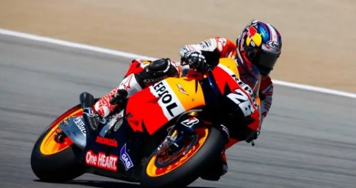MotoGP, Indianapolis: Pedrosa in pole tra le cadute dei protagonisti. La CRT di De Puniet chiude davanti a Rossi (11°).