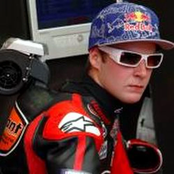 Jonathan Rea si prepara al debutto in SS ma con qualche problemino