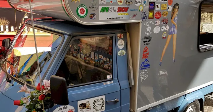 Raduno EuroApe 2019: il mito vivente celebra i 50 anni del cinquantino