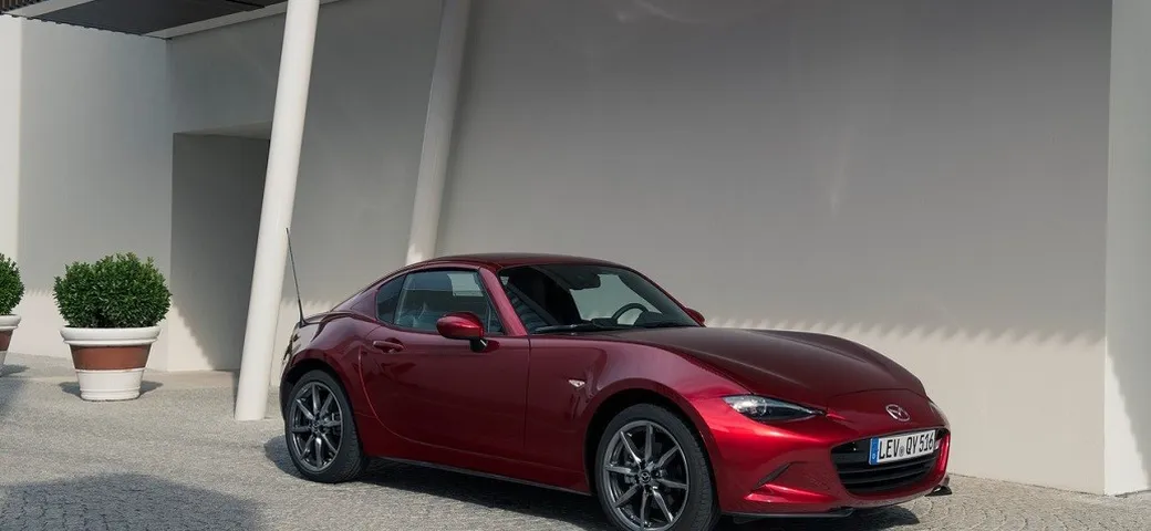 Mazda MX-5 2022: novità, tecnologia KPC, uscita