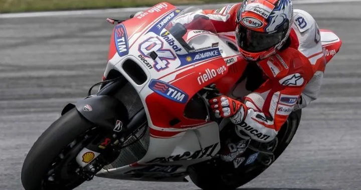 MotoGP, Dovizioso: "la GP15 'gira' in curva, ma dobbiamo capirla meglio"