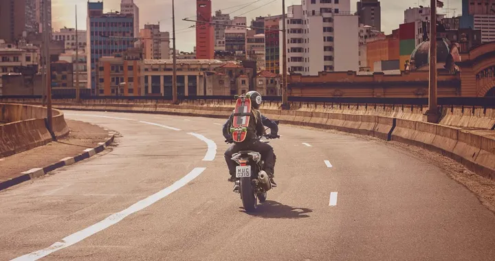 Conquering São Paulo - The new BMW G 310 R