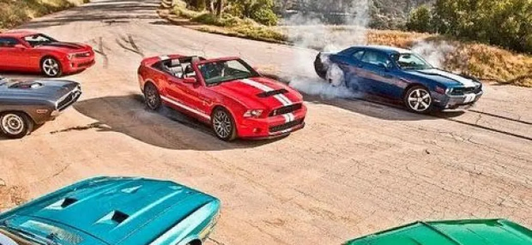 Video: sfida tra muscle car americane
