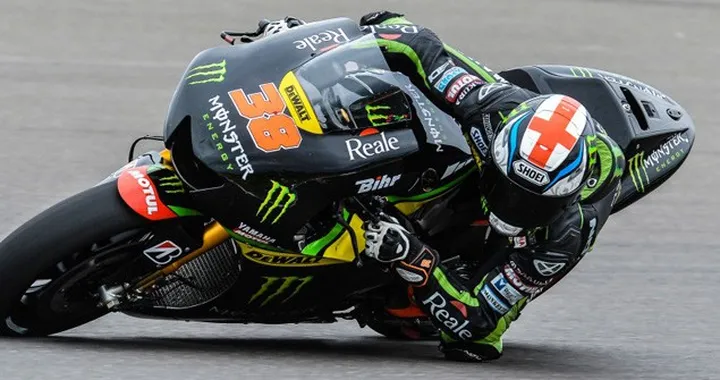 MotoGP Le Mans 2015: Smith 1° nelle FP2 precede Lorenzo e Dovizioso. Rossi 6°