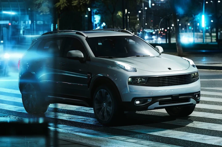 La SUV Lynk & Co 01 arriva in Europa, in abbonamento a 550 euro al mese