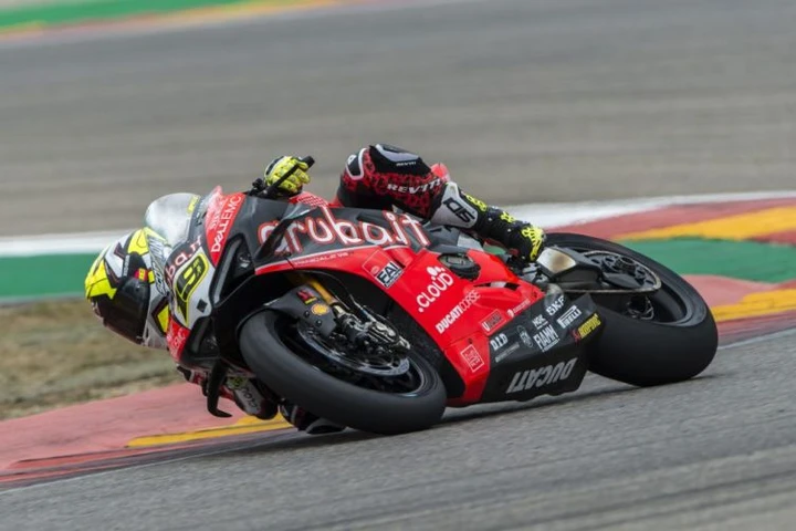 WSBK Misano, Bautista risale sul trono: ad Alvaro la Superpole Race