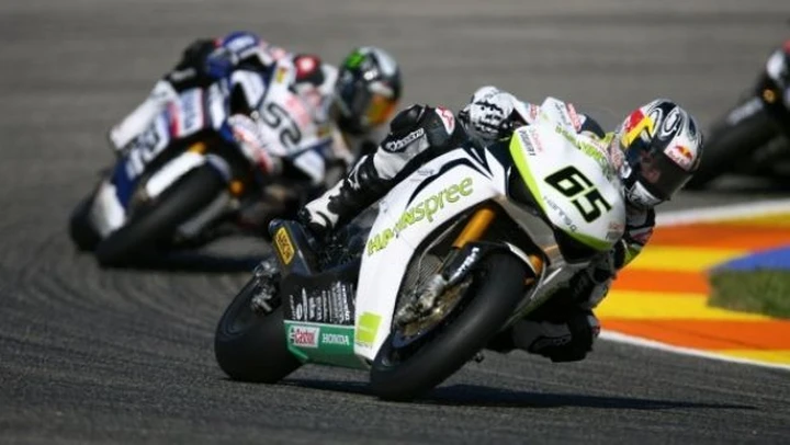 WSBK: spettacolo Superpole, con Jonathan Rea al palo, seguito da Smrz e Corser