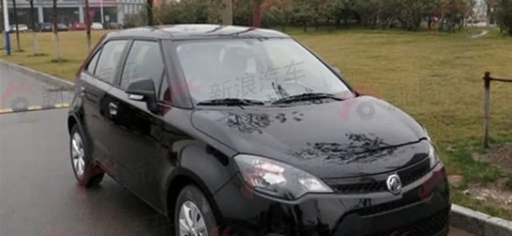MG3: foto spia senza camuffature
