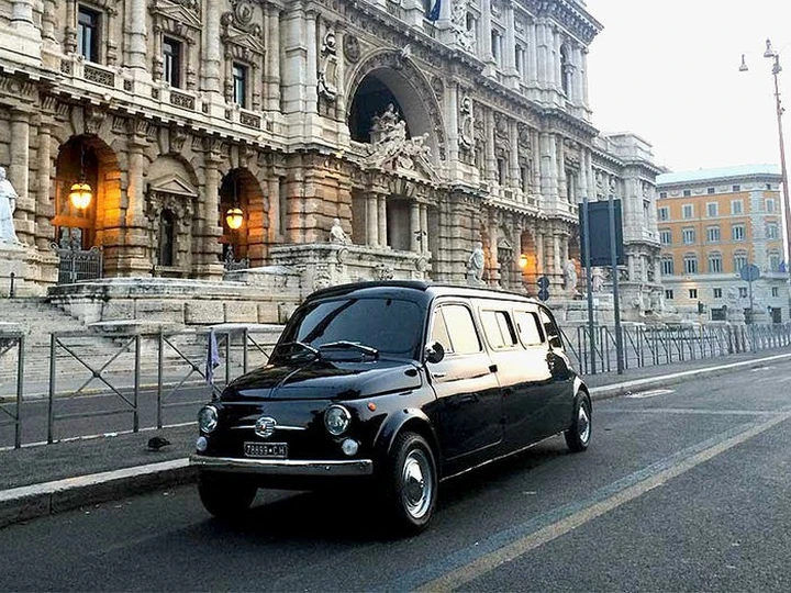 All'asta la Fiat 500 limousine di Zoolander