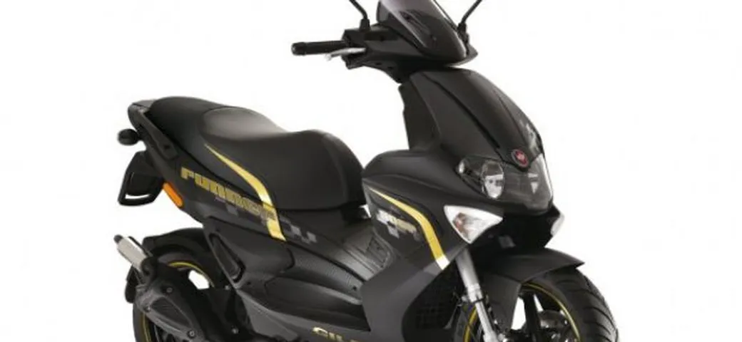 Gilera Runner Black Soul 50, 125 e 200