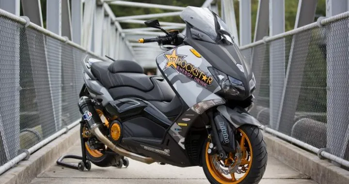 Yamaha TMAX 530 Hyper Modified AM-1