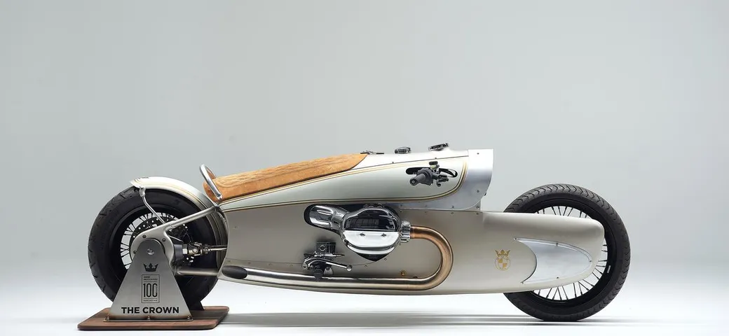 BMW R 18 The Crown: presentata la nuova moto custom [FOTO]