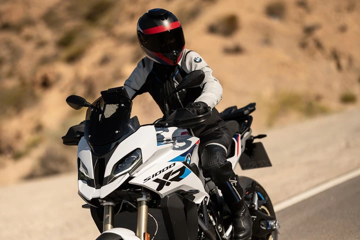 ingrandisci immagine