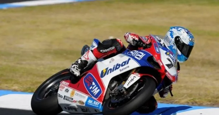 WSBK, Phillip Island: Gara2 a Checa, ma l'eroe è Biaggi (2°)