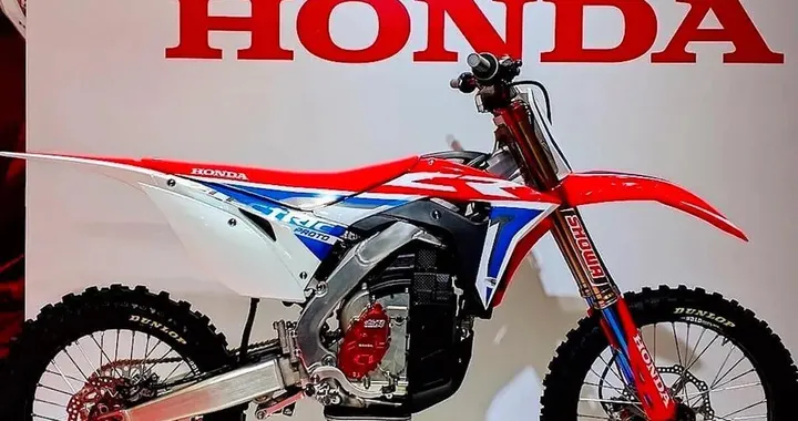 Honda brevetta la falsa frizione per le moto elettriche da cross