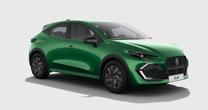 Nuova Renault Clio, quanto vale la versione base: caratteristiche e prezzi