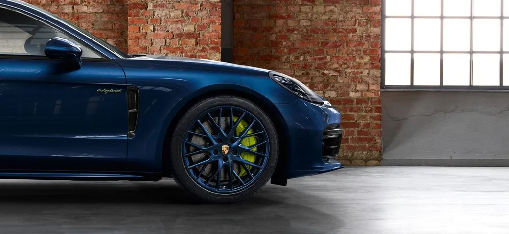 Porsche Exclusive Manufaktur: le ultime creazioni per Taycan e Panamera