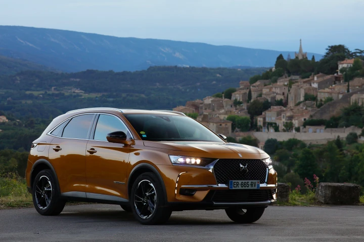 DS 7 Crossback: la nuova motorizzazione PureTech a benzina da 130 CV