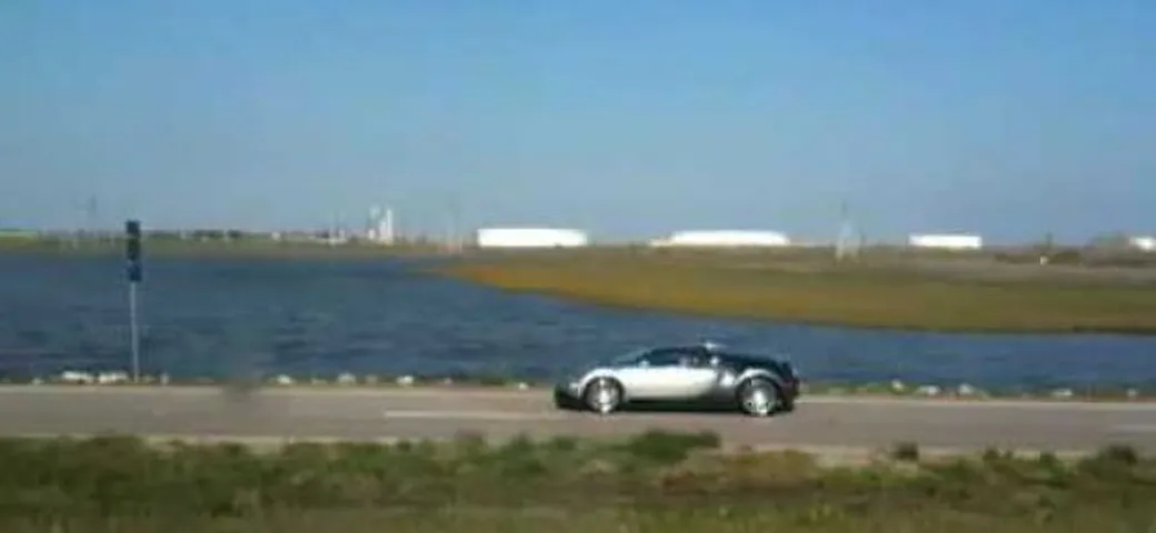 Bugatti Veyron nel lago: non è stato un incidente