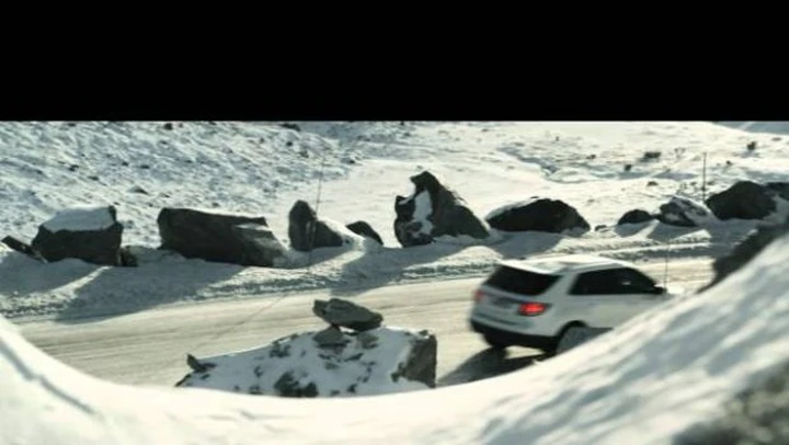 Saab 9-4X: video ufficiale