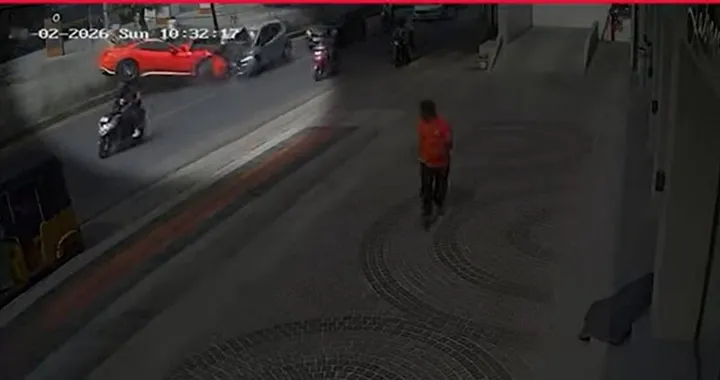 Ferrari California T coinvolta in un tremendo incidente: 5 feriti